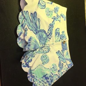Shell pattern Lilly Pulitzer Buttercup Short